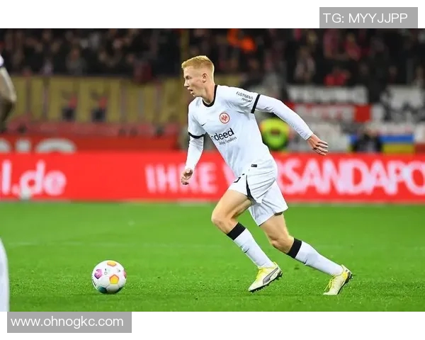 法兰克福连胜，德甲争冠形势多变